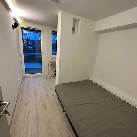 Schone 2 Z. Mit Balkon Apartamento